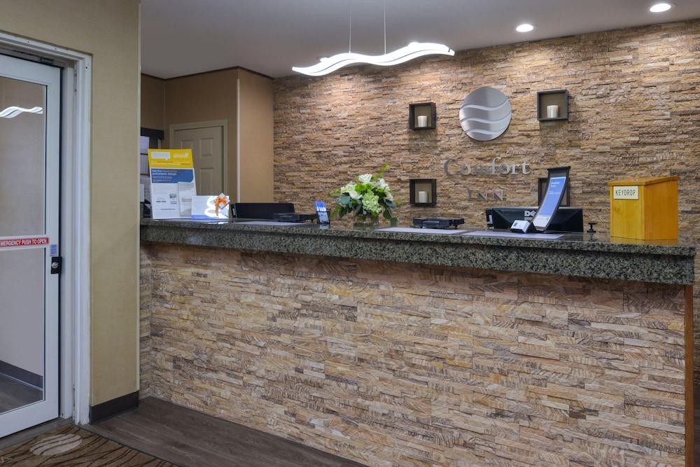 Comfort Inn Guilford Near I-95 Exteriér fotografie