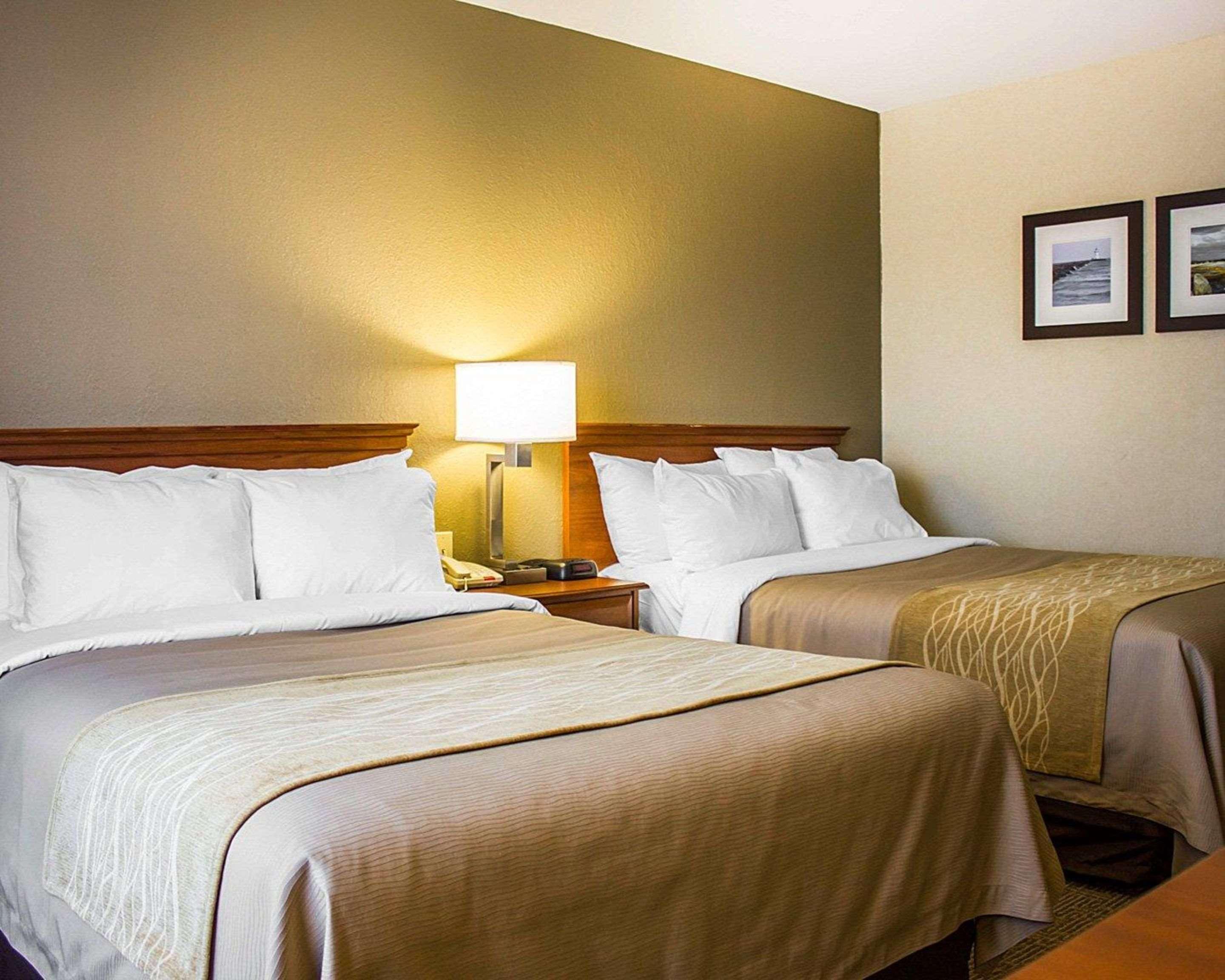 Comfort Inn Guilford Near I-95 Exteriér fotografie