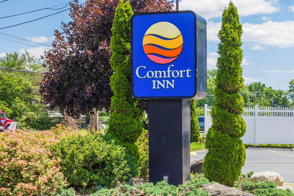 Comfort Inn Guilford Near I-95 Exteriér fotografie
